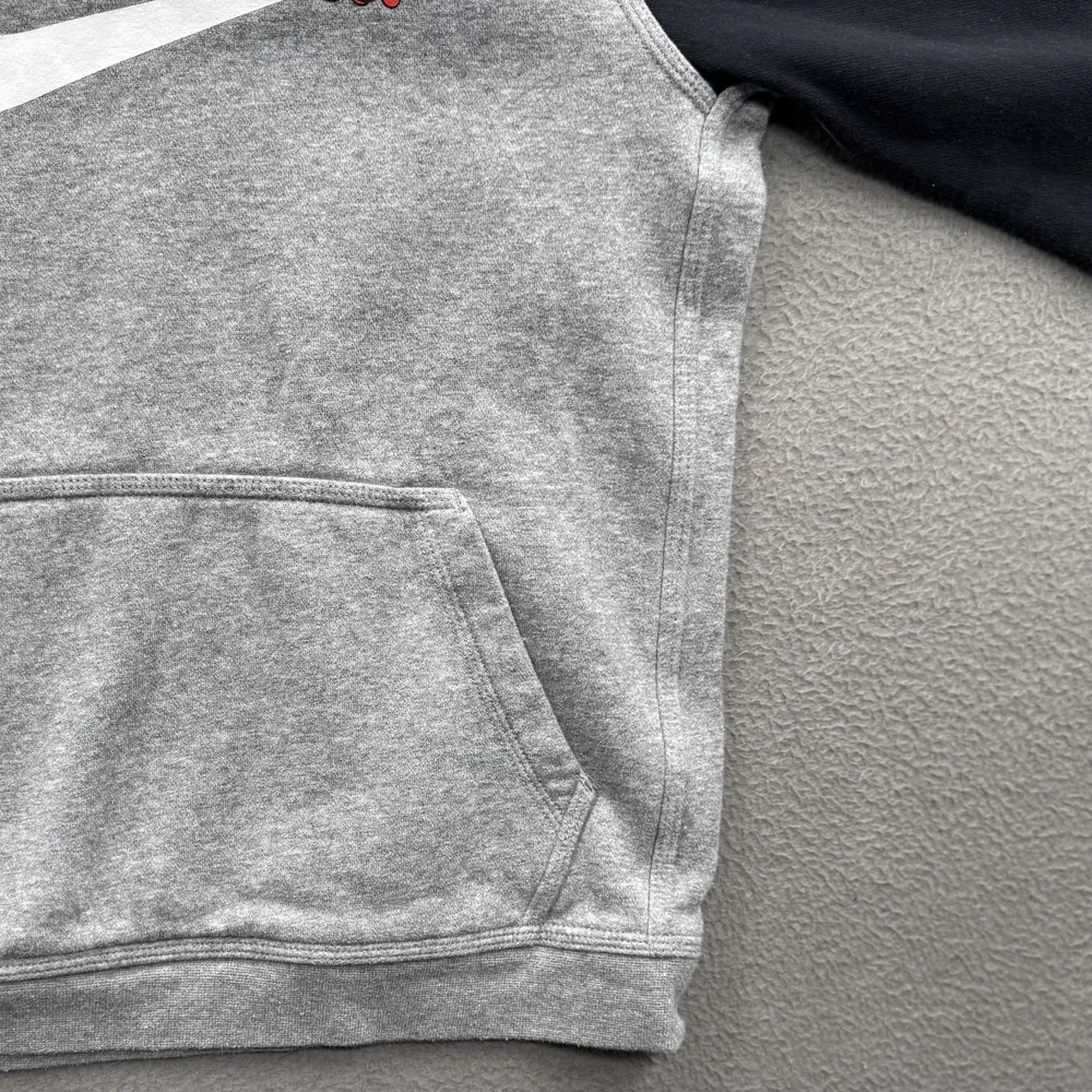 Nike Hoodie Youth Medium Gray Fleece Cartoon Graphic Pullover Kangaroo Pocket